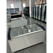 Tủ Đông Nằm Cánh Kính Cong Cobi CBSD-520Q