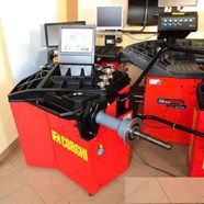 Thiết bị cân bằng động vị tính với thước đo tự động EM 7440