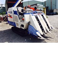 Máy gặt đập liên hợp Iseki HFG447