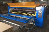 Máy chia tấm sóng tổ ong (dao tròn) ZFW-2500 