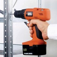 Máy khoan búa Maktec MT817KSP kèm vali đồ nghề