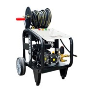 Máy Xịt Rửa Xe 3900w BTEC BT3918