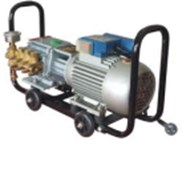 Máy bơm nước rửa xe QL-280