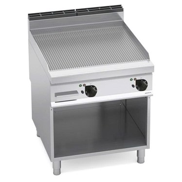 bep nuong dien co ranh gan tren tu e9fr8m-2 hinh 1