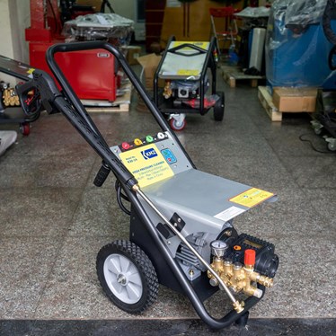 may rua xe cao ap 3.0kw kmz k30-14 hinh 1
