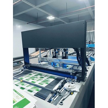 he thong kiem soat du lieu in bien doi 8k cmos hinh 1