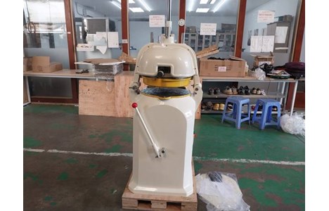 lo nuong pizza bang chuyen dung dien hongling pze-32a (32 inch) hinh 4