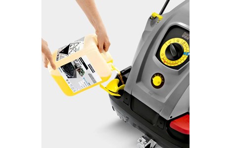 may phun ap luc nuoc nong karcher hds 6/14 c hinh 4