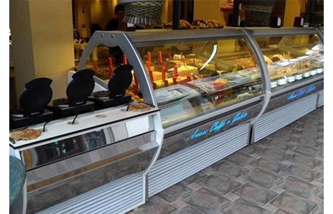 tu trung bay kem gelato troy hinh 2