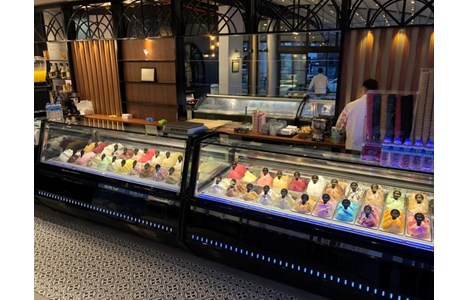 tu trung bay kem gelato prisma hinh 7