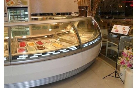 tu trung bay kem gelato karya s30 hinh 2