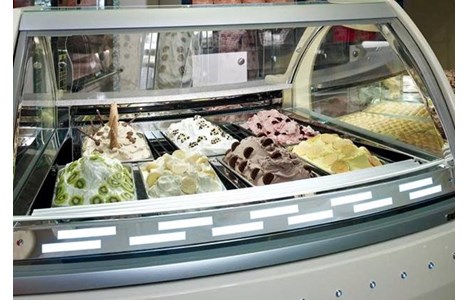 tu trung bay kem gelato karya s30 hinh 3