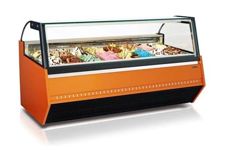 tu trung bay kem gelato prisma hinh 5