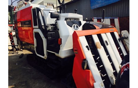 may gat lua lien hop kubota ar58 hinh 2