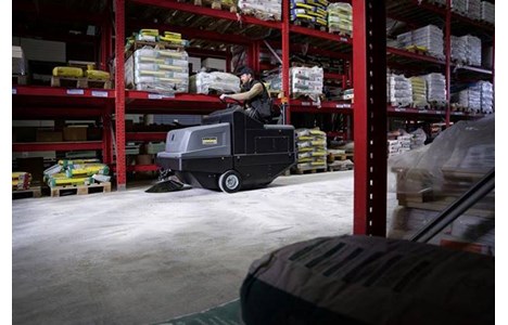 xe quet hut ngoi lai karcher km 105/180 r bp classic hinh 2