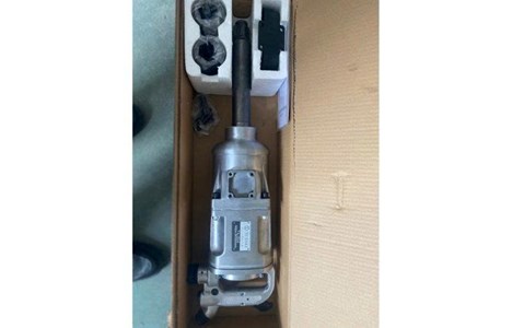 may siet bulong tusaki 1" dai ts-304 hinh 2