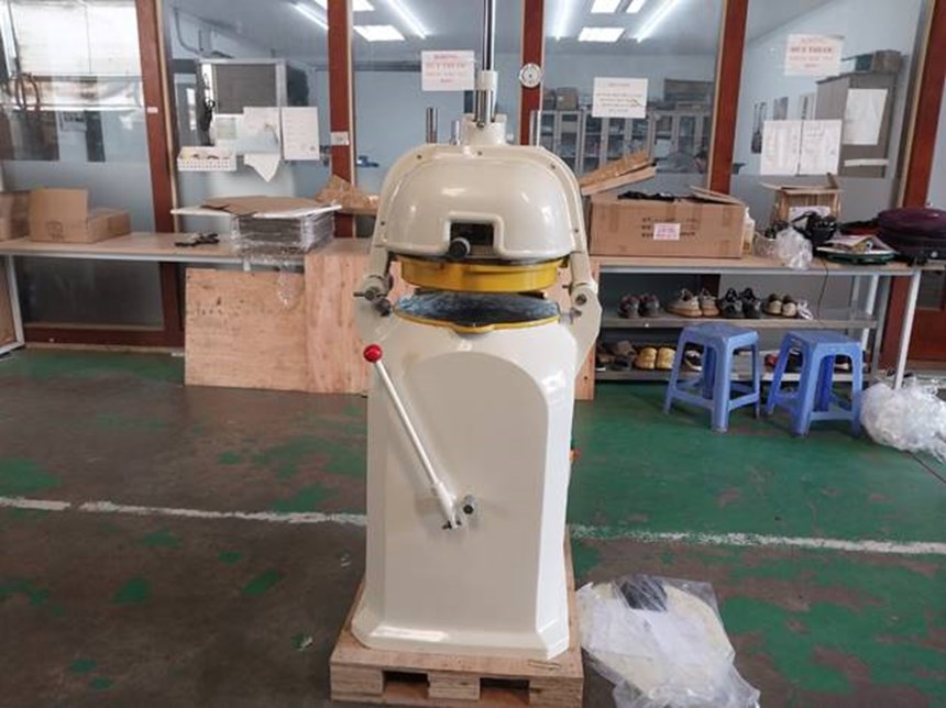 lo nuong pizza bang chuyen dung dien hongling pze-32a (32 inch) hinh 2