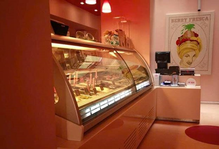 tu trung bay kem gelato troy hinh 5