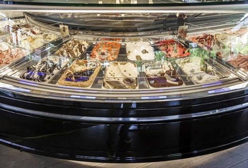 tu trung bay kem gelato prisma s45 hinh 3