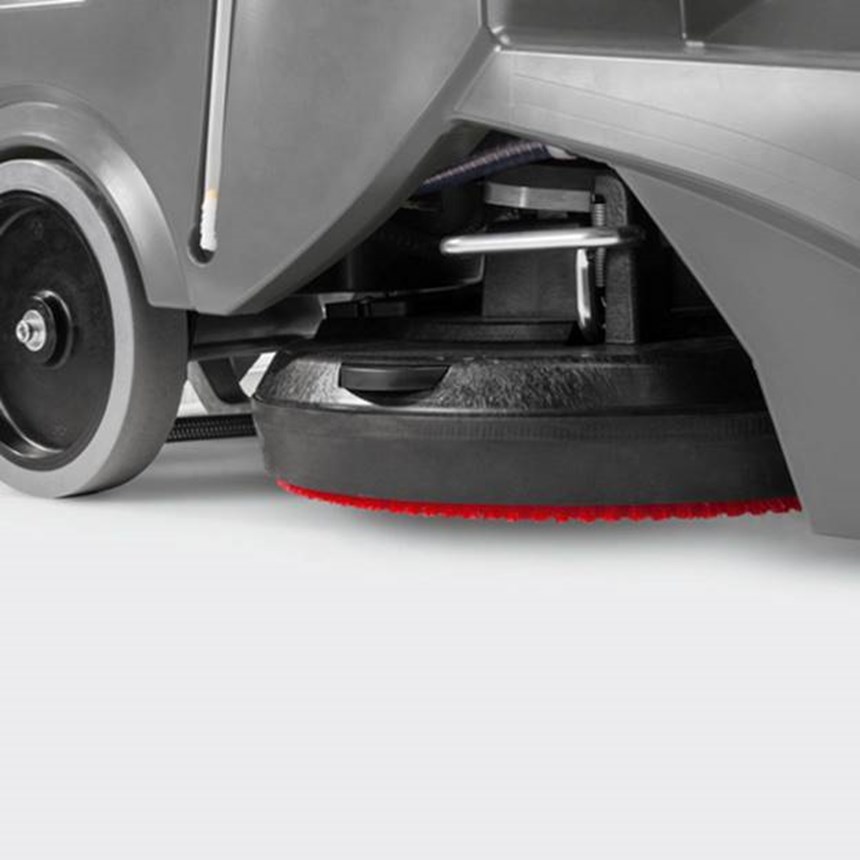 may cha san ngoi lai dung pin karcher bd 50/70 r classic bp hinh 2