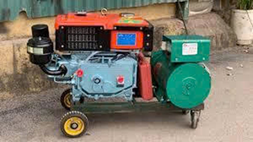 may phat dien dau no 3kw dien 220v cao phong (d8 gio) hinh 0